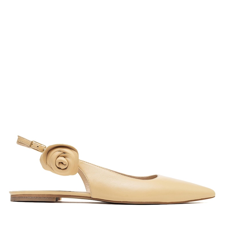 Yellow Slingback Flats with Leather Flower Decoration, Handmade Women Pump with Flat Heel, Custom Slingback Shoes with Closed Pointy Toe