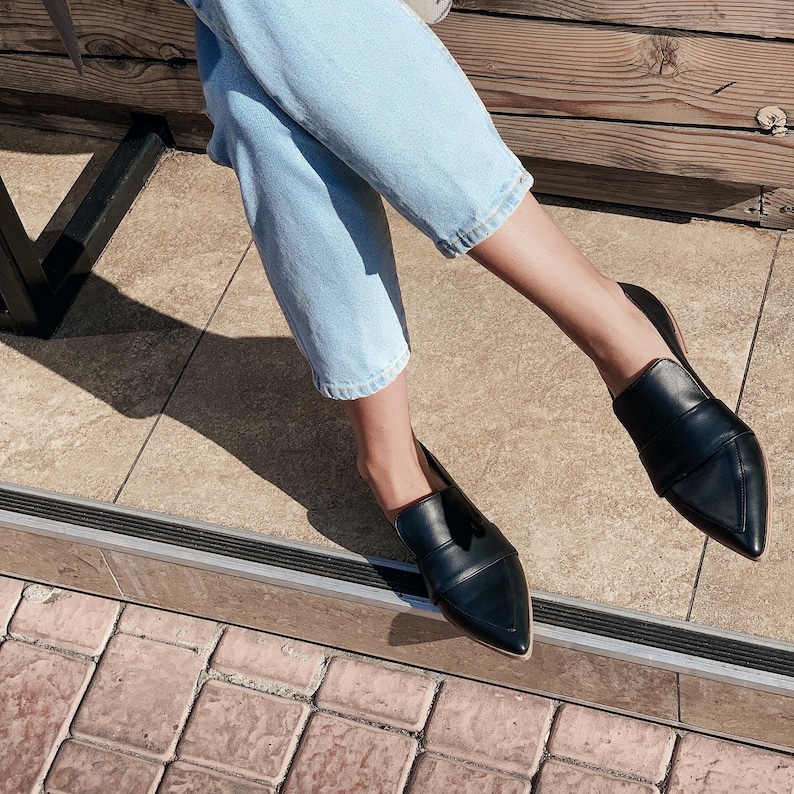 Black Leather Penny Loafers with Closed Pointy Toe, Low Heel Women Oxford Shoes, Slip On Ballet Pumps, Handmade Casual Loafer Flat Shoes