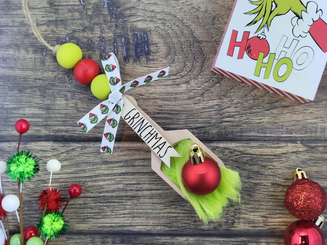 The Grinch Wood Christmas Scoop, Mini Wood Bead Garland, Christmas