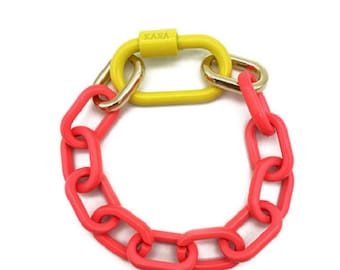 Pale red chunky chain bracelet,Yellow Carabiner Screw Lock Clasp, Toggle bracelet, Multilink Chain, Valentines Day Gift, Gift for Her