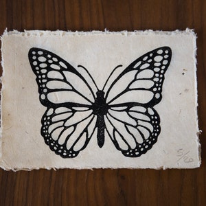 Wekity 30 Pcs 4.7 '' Monarque Papillon Décorations Papillons Artificiels  Pour Artisanat 3D Aimant Papillon Décoration Murale Faux Monarque Papillon  À Décorer