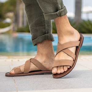 Brown Suede Leather Sandals for Men Men&#39;s Open Toe Sandals mens gladiator sandals Slide on Strappy Summer Shoes for Men Greek Sandals men