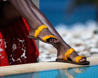 Sandalias griegas de cuero amarillo: sandalias de verano con tiras trenzadas