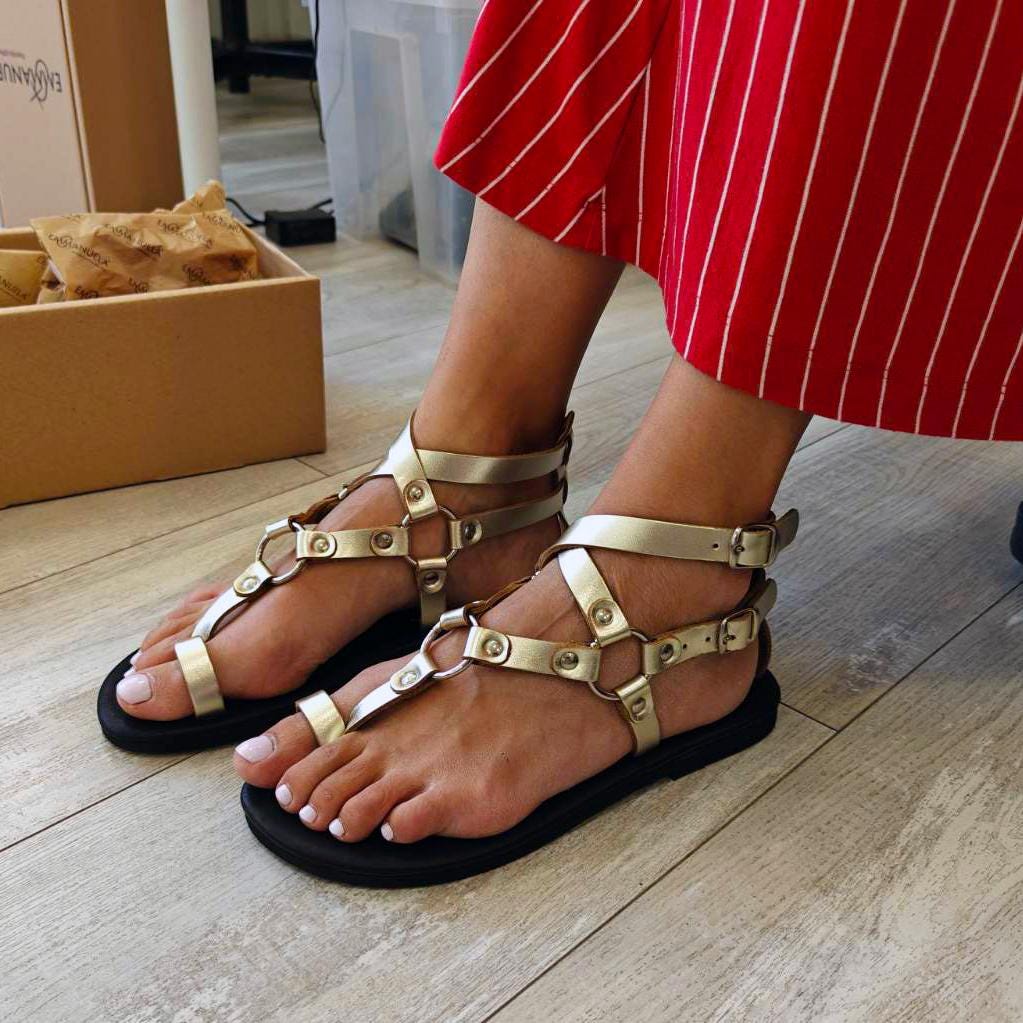 シューズ・サンダルその他 Manebi Black leather gladiator style sandals L77Y02_grande.jpg?v=1752752010