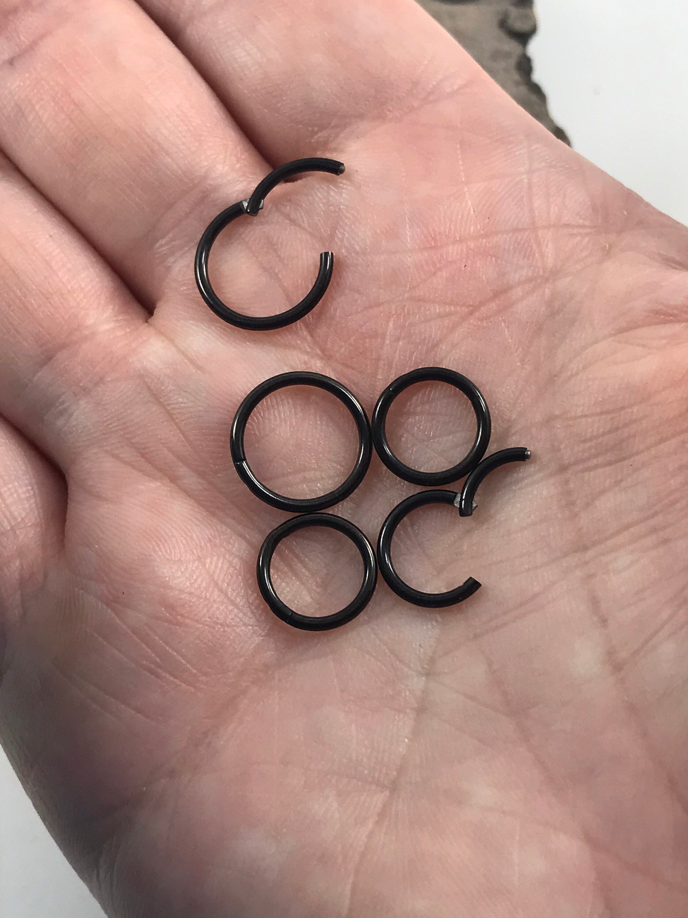 NUEVOS Pendientes De Aro Con Cierre De Clic De Acero Quirúrgico 316L De Alta Calidad, Color Negro. Aros Negros Sin Fin Con Cierre De Clic. Piercing De Aro Con Bisagra Para Cartílago Y Hélice. Aro Para Nariz. - México