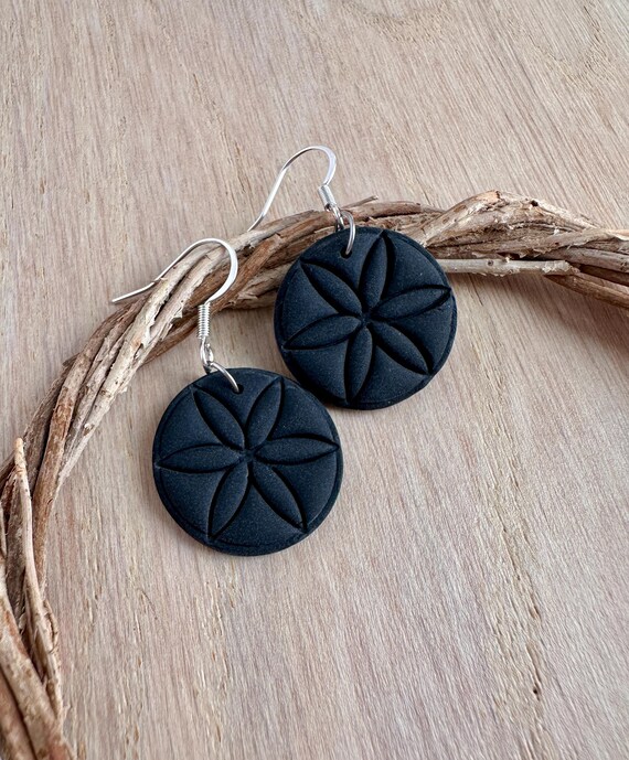 Handmade Witch Mark Daisy Wheel Dangles, Hexafoil Earrings, Gothic Witchy Medieval Wicca Magick Jewellery - Etsy Handmade Witch Mark Daisy Wheel Dangles, Hexafoil Earrings, Gothic Witchy Medieval Wicca Magick Jewellery - Etsy