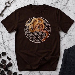 T-shirt Serpent Géométrie Sacrée | T-shirt Serpent Fleur de Vie | Motif Ouroboros | Art Mystique Reptile | Cadeau Ésotérique