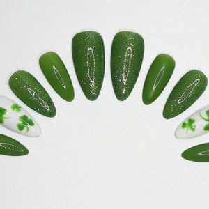 St. Patrick's Day press on nails image 2