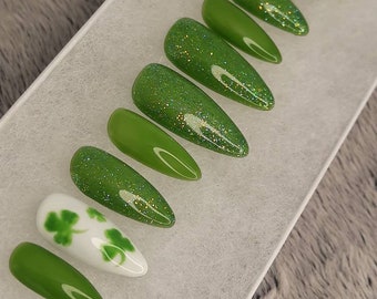 St. Patrick's Day press on nails