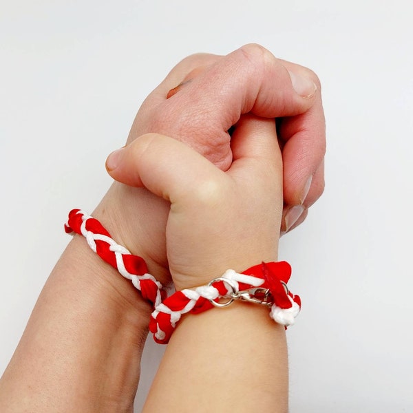 March bracelets. Martis bracelets. Red and white string bracelets. Mother and daughter bracelets. Martakia bracelets. Greek martis tradition