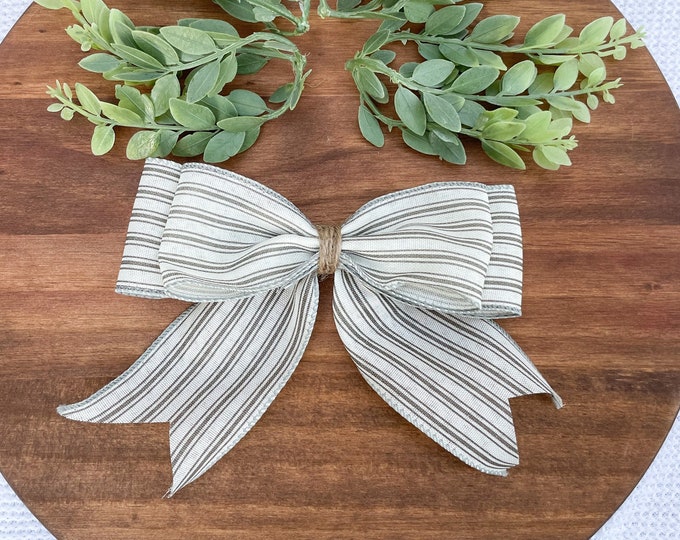 Grey Bow main image 0