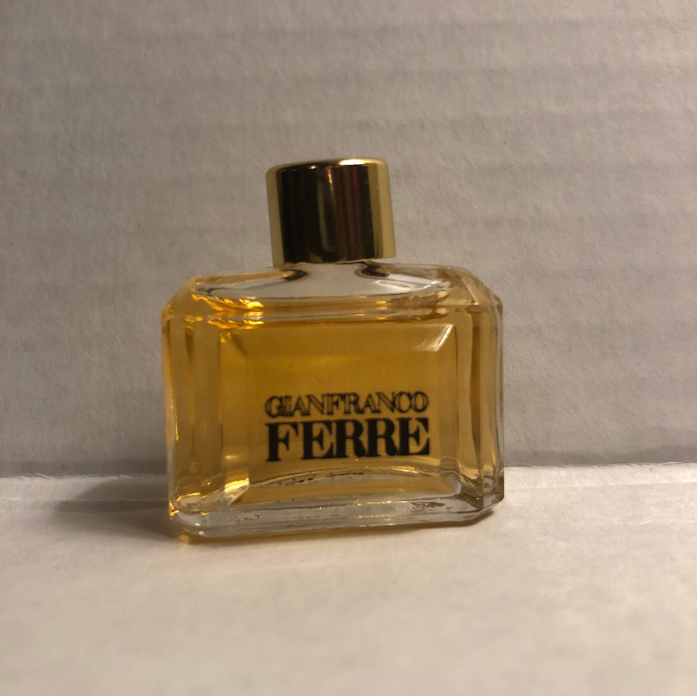 prepare Fuss Disparity gianfranco ferre perfume pastel traffic turtle