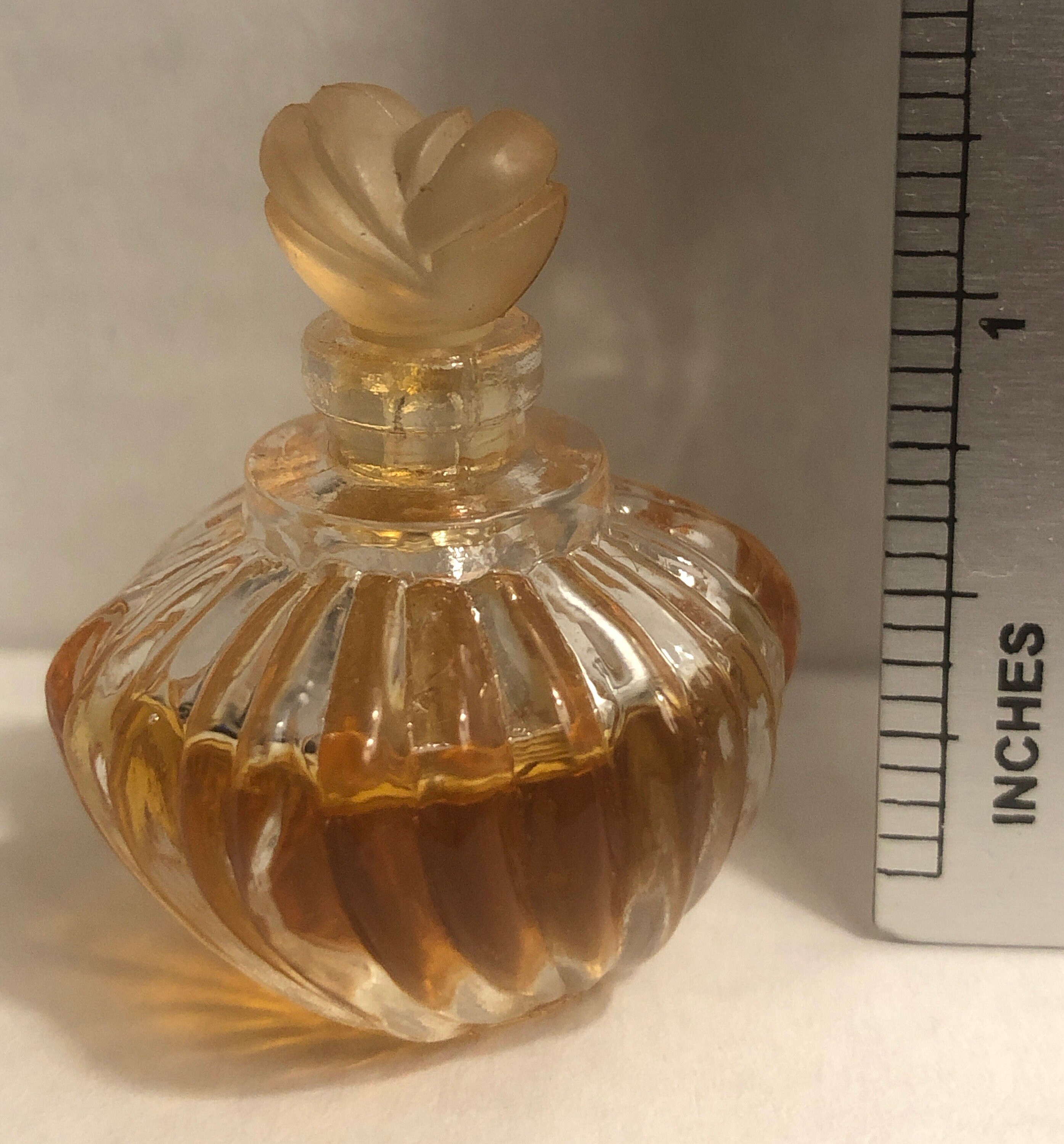 Vintage Zanol Company La Bara Lilac Perfume Small Bottle 2 Drams  Cincinnatti Oh