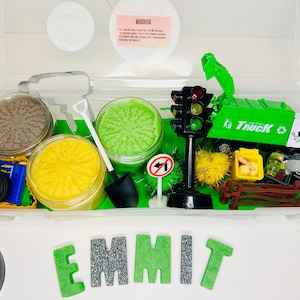 GARBAGE TRUCK Dough Kit *Custom Resin Name  *Garbage Cans *Garbage Man *Garbage Truck Birthday *Trash *Trash Truck