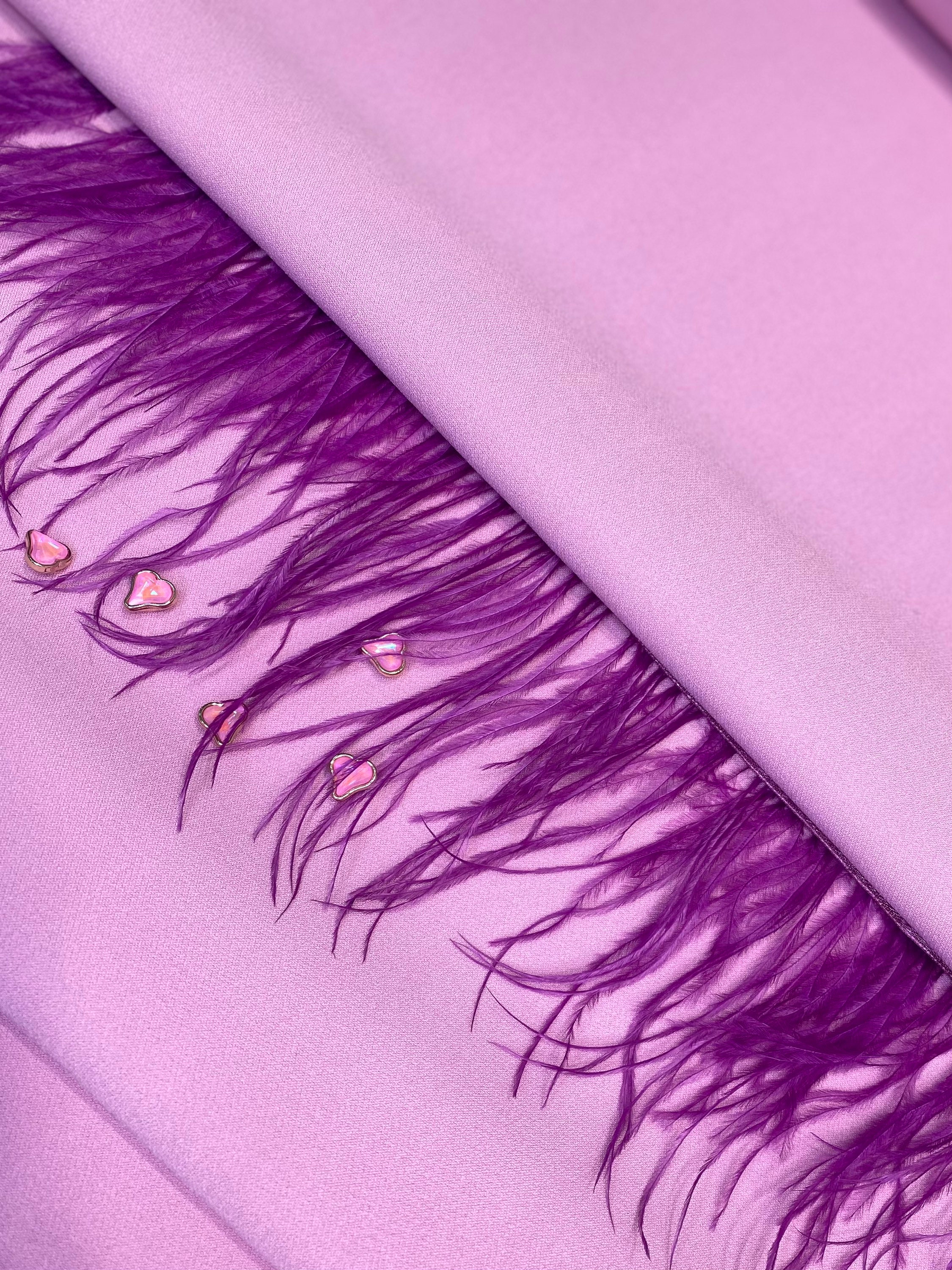 Piume Di Struzzo Viola Per Cucito E Decorazioni Fai Da Te - Nastro Da 1,5 Metri Con Piume Morbide E Folte, Ideale Per Cappelli, Vestiti, Maschere E Costumi Carnevale O Halloween