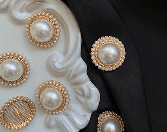 Złote metalowe guziki z trzonkiem 0,71-1,02 cala z perłą, włoskie guziki do szycia odzieży