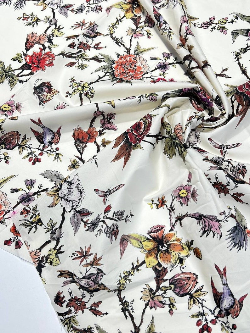 Tessuto di cotone italiano tagliato su misura con stampa di fiori e uccelli, tessuto di cotone di alta qualità con stampa floreale per abiti estivi immagine 8