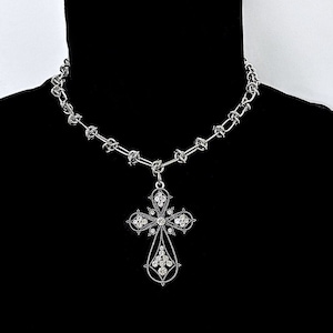 Divine – Gothic Cross Necklace with Barbed Chain | Stainless Steel Y2K Punk Jewelry | Alt Faith Statement Piece for Men & Women