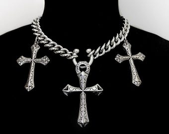 Triple Gothic Cross Cuban Chain Necklace, Stainless Steel Punk Choker with Center Horseshoe Ring, Y2K Unisex Goth Jewelry Gift Men Women
