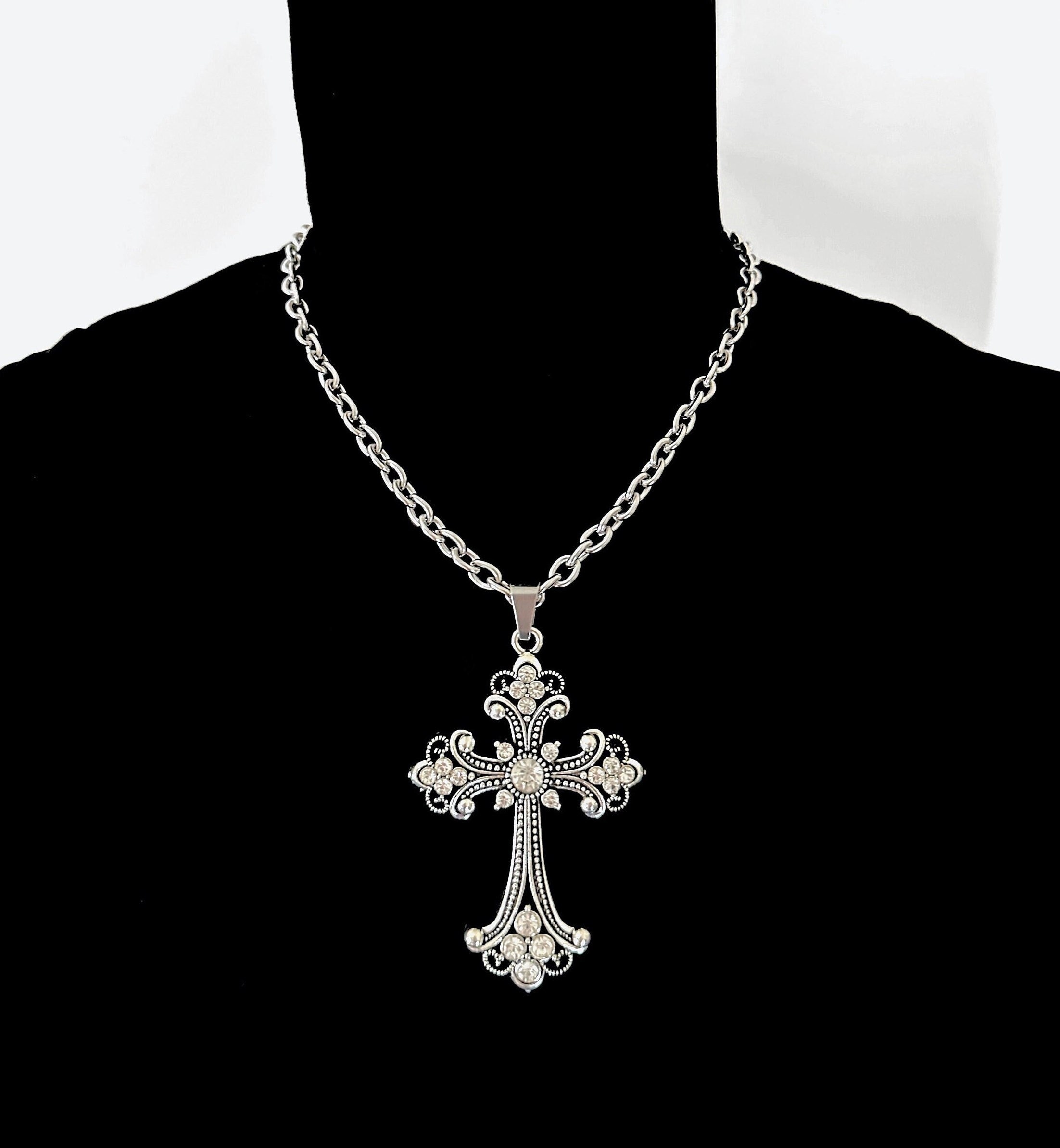 Large Silver Cross Chain Necklace For Men : 0043CSS/24S - Rosarycard.net