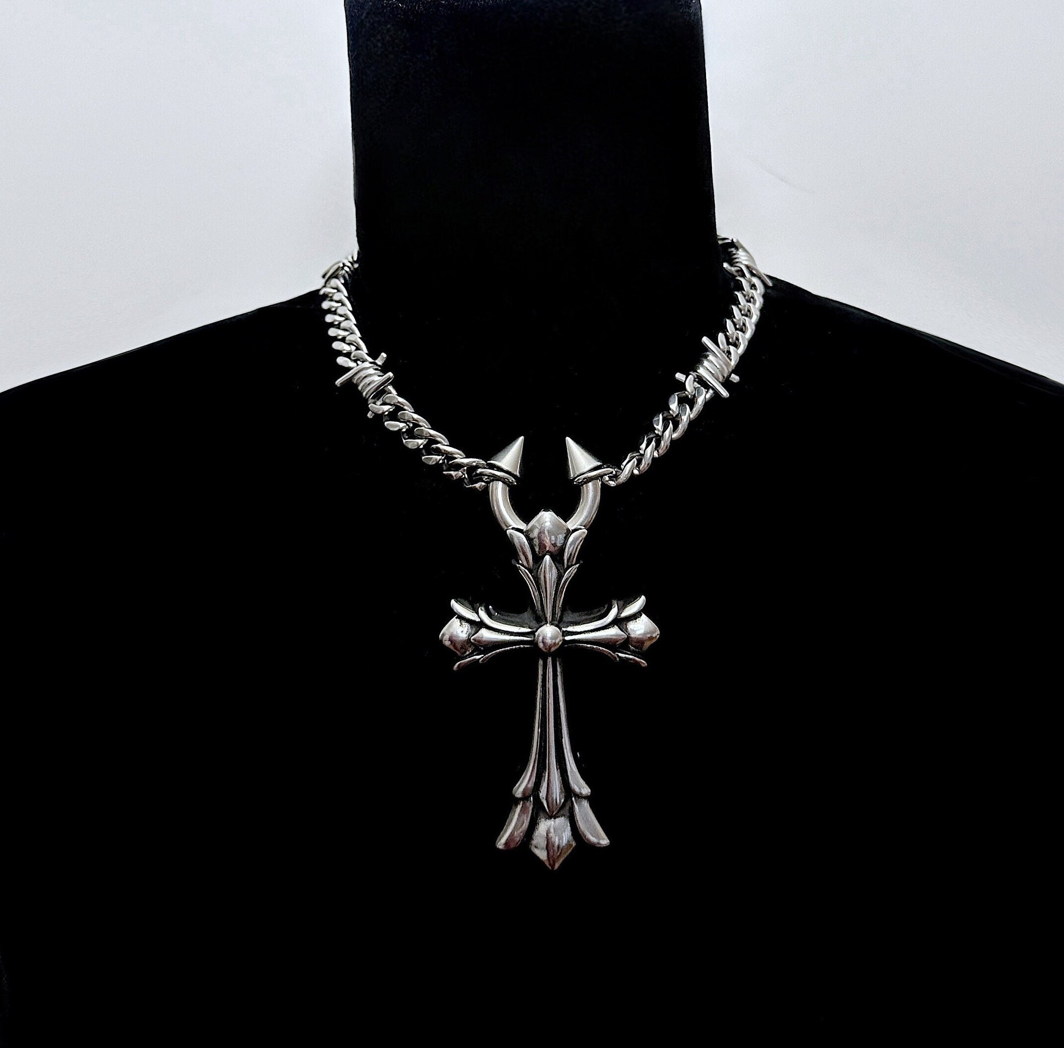 Vintage KARL LAGERFELD KL Logo Cross Long Necklace For Sale at 1stDibs | cross  necklace cruel intentions, cruel intentions coke necklace, cruel intentions  cross necklace