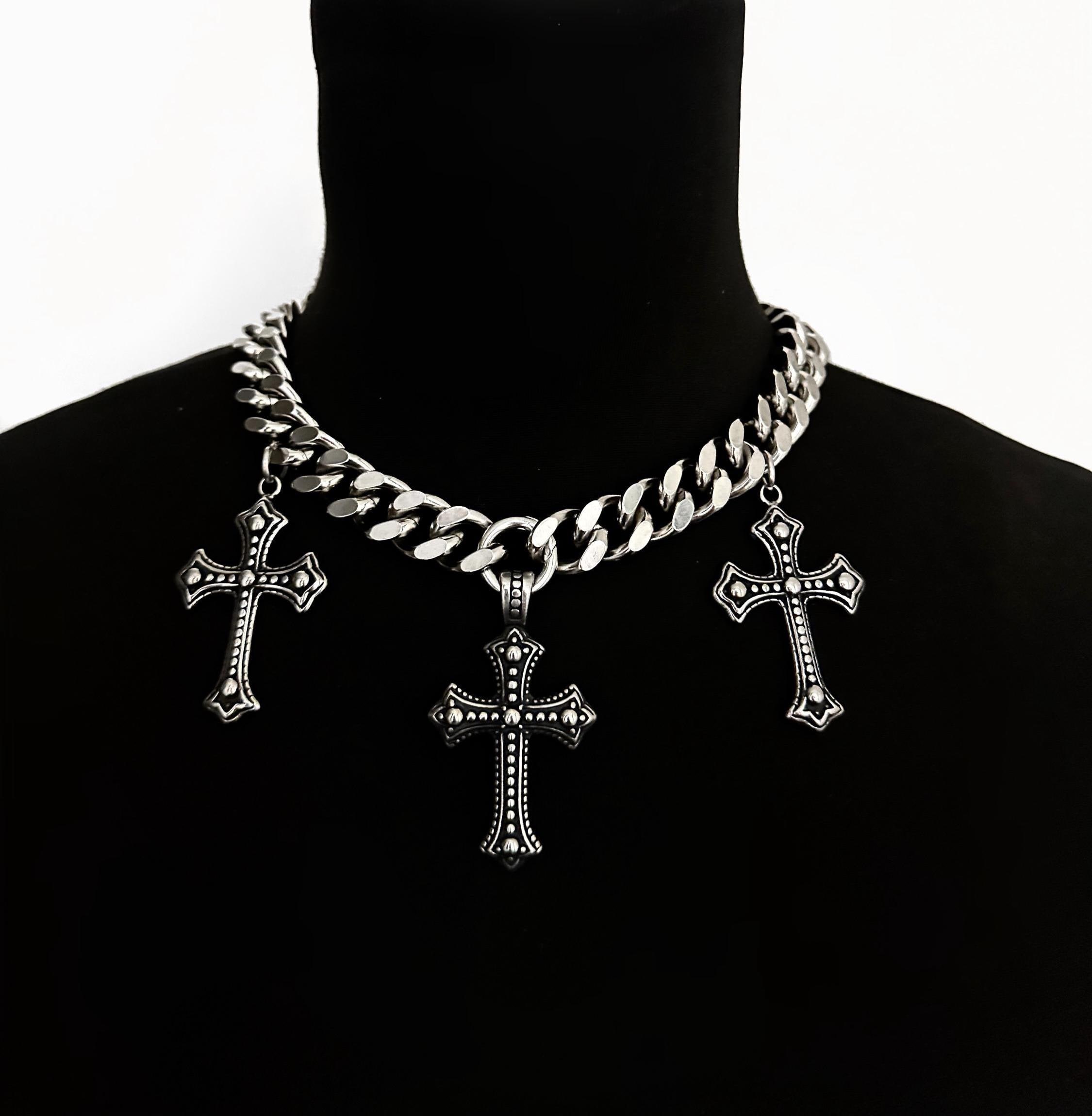 Triple cross pendant - Etsy 日本