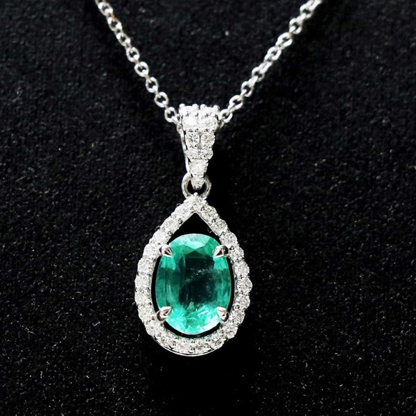 92.5 Sliver Emerald Green Diamond Necklace, Perfect gift for her, May Birthstone Pendant, mother's day gift, Birthday gift, Dainty Pendant.