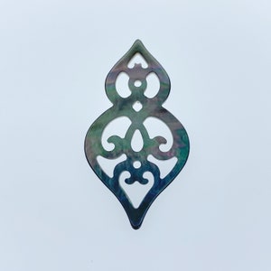 2pc Filigree Drop Black Mother Of Pearl Drop Beads Charms Pendants 37mm Natural Pearl For Jewelry Earrings Making Minimalist Design BM-0040