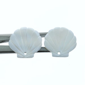 10pc Clam Shaped Beads White Mother Of Pearl 21mm Hand Carved Freshwater Charms For DIY Jewelry Making Pendants FWM-0008