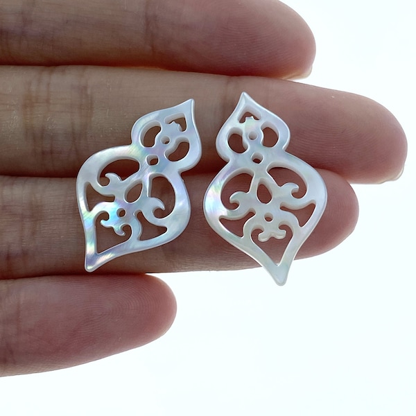 2pc 16mm x 26mm Natural White Mother of Pearl Filigree Drop Pendants WM-0063