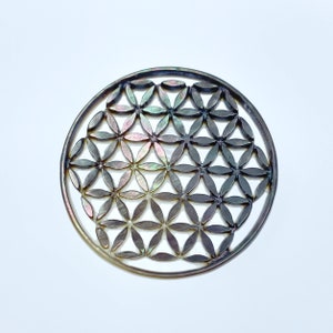 30mm Black Mother of Pearl Flower Of Life Round Pendant BM-0042