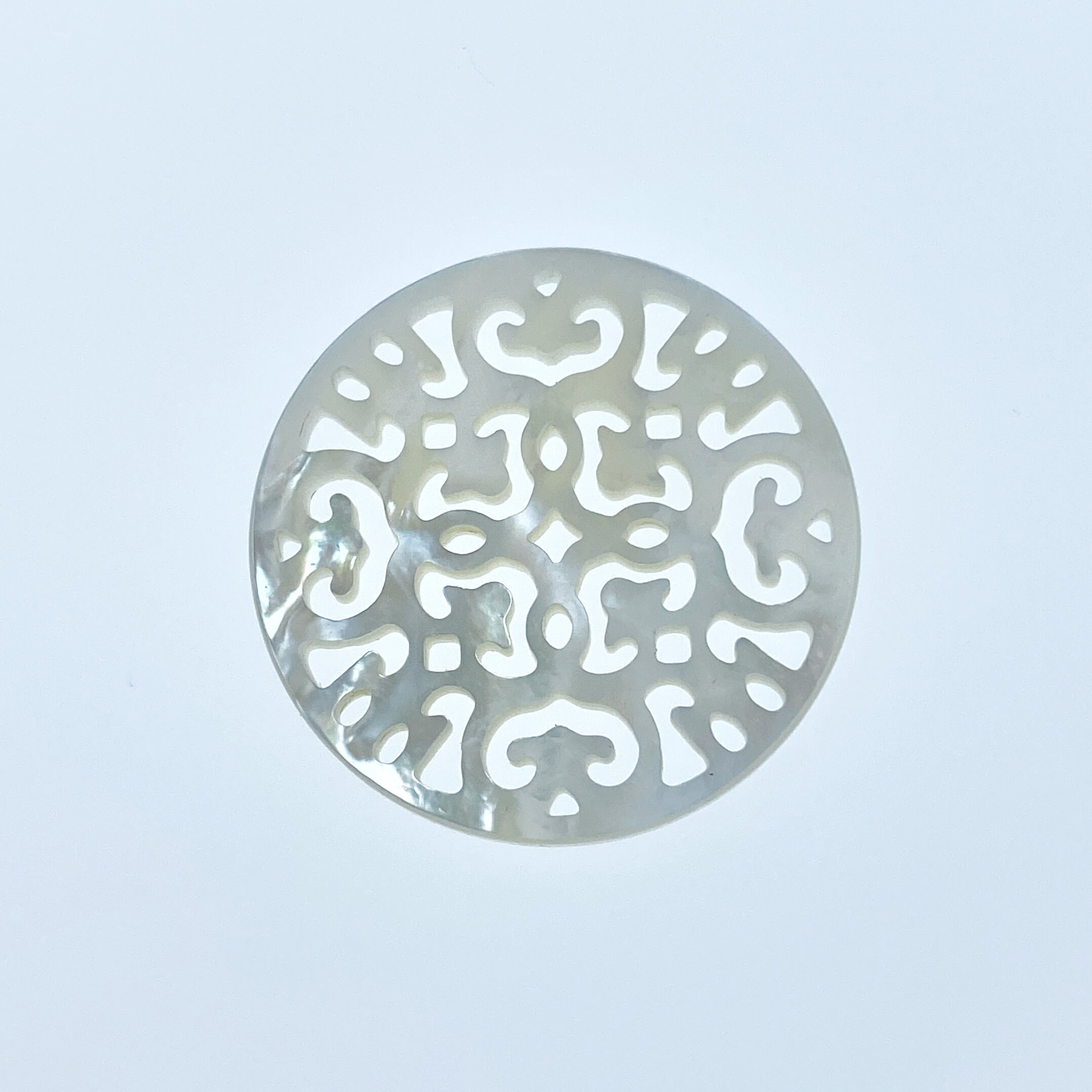 2pc 25mm Organic Hand Carved White Mother of Pearl Filigree