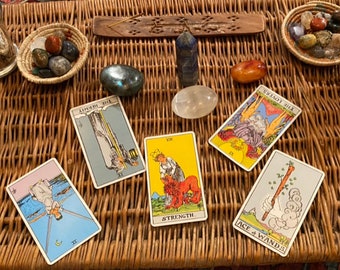 Five Card Spread - 40 minutes