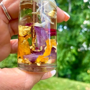 MOON OILS