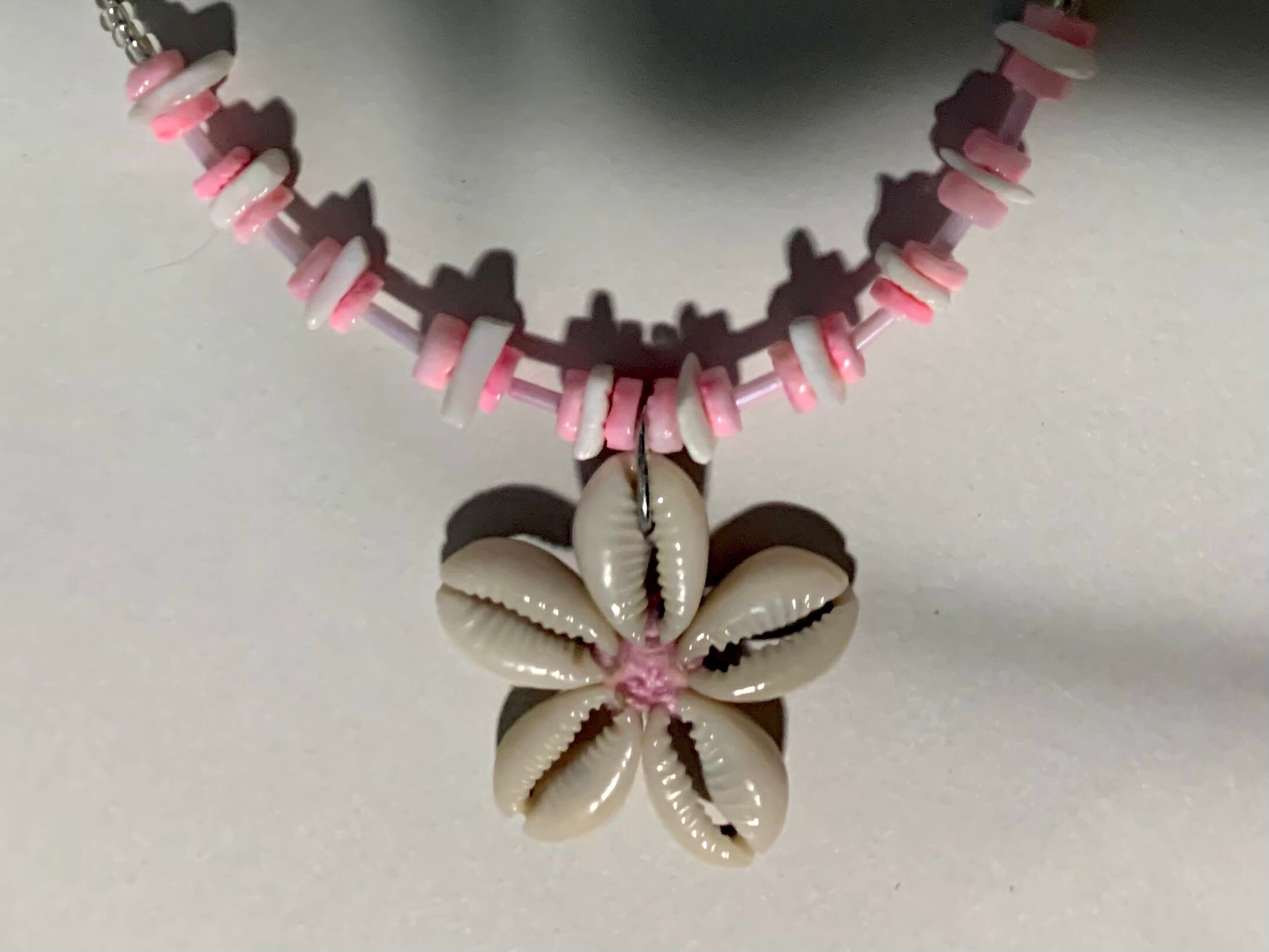Green & Pink Floral Painted Shell Style Necklace CJN505 Green & Pink Floral Painted Shell Style Necklace CJN505