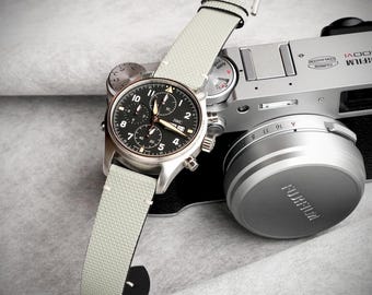 Handmade Gray FKM Fluororubber Watch Strap Custom Sized Watch Band