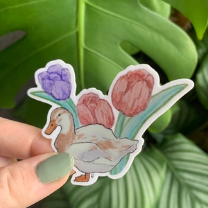 Canard + tulipes - Autocollants mats découpés de qualité / Parfaits pour les collections d'autocollants, le scrapbooking, les amateurs de canards, les gourdes et les cahiers, etc.