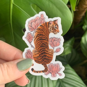 Tigre + pivoines - Sticker mat découpé de haute qualité / Pour les amateurs de tigre comme moi-même, décorez sur des bouteilles d'eau/des cahiers, des albums de coupures, etc.