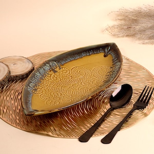 13&quot; Ceramic Serving Platter - Handmade Leaf Design Large Serving Dish for Entertaining & Home Decor