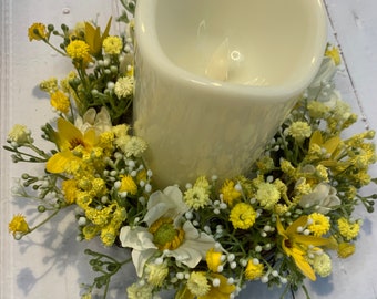 Candle wreath | handmade candle wreath | yellow gypsophila and Daisy candle wreath | faux floral wreath