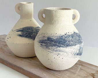 White and Blue vase, decorative living room vase, Modern ceramic vase, Decorative pottery vase for flowers, Small pottery vase, Contemporary