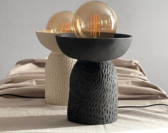 Schwarz-weiße Keramiklampe, skandinavischer Stil, moderne Lampe für Wohnzimmer, rustikale Lampe mit natürlicher Textur, originale Steinzeuglampe