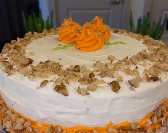 KETO Carrot Cake (3g NET CARBS)