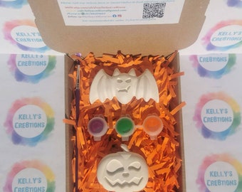 Magnet: Paint Your Own Halloween Party Boxes
