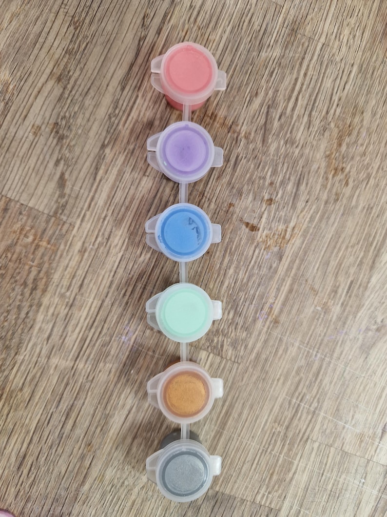 Filled Paint pots 3ml 6 pots pastel