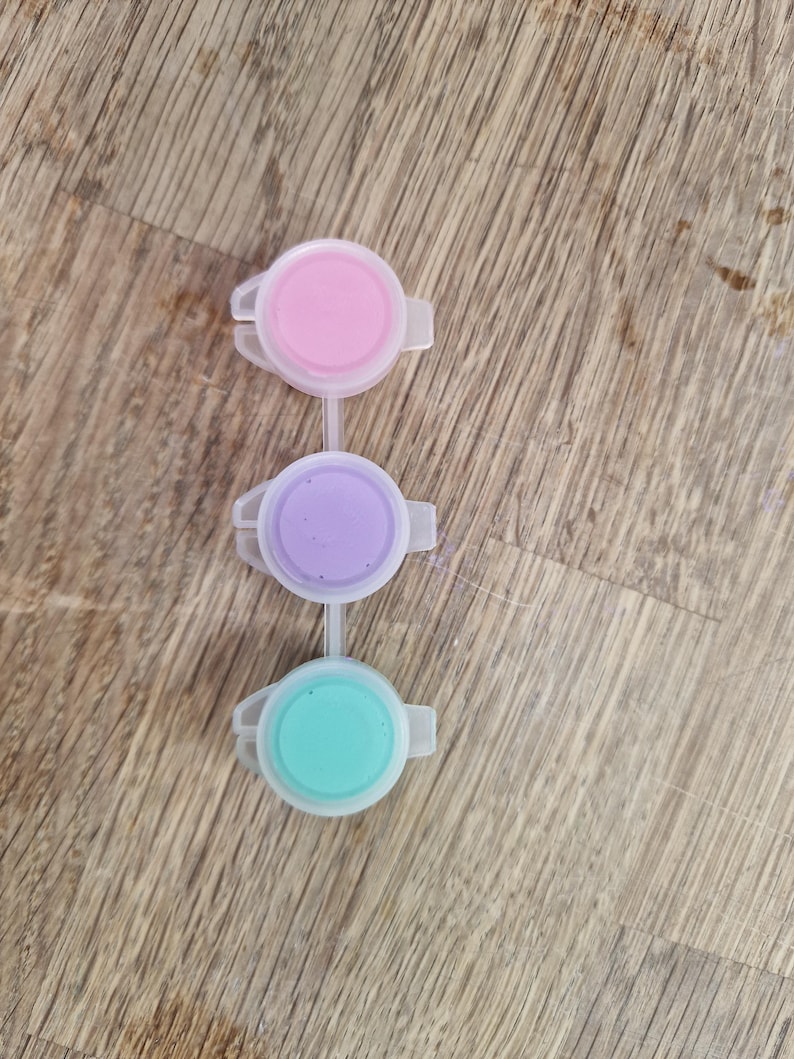 Filled Paint pots 3ml 3 pots pastel