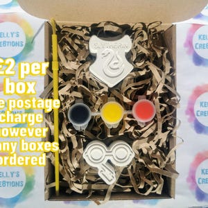MagnetPaint Your Own Wizard Magnet Party Bag. Personalised Party Bags, Party Pack, kids craft kit, children's party gift, party bag filler image 1