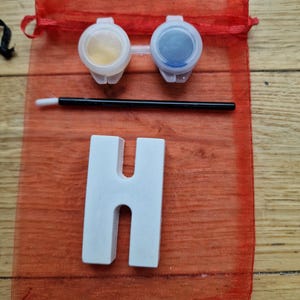 Paint Your Own Initial Bag. Personalised Party Bags, Party Pack, kids craft kit, children's party gift, party bag filler, party favour Primary