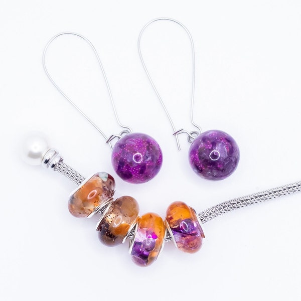 Thailand Royal collection. 3 charms will be in your collection. Fits all European bracelets brands