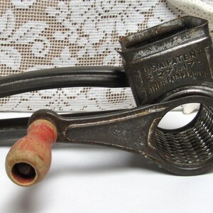 Vintage Mouli Hand Crank Cheese Grater Wood Handle Made in France Yellow 2